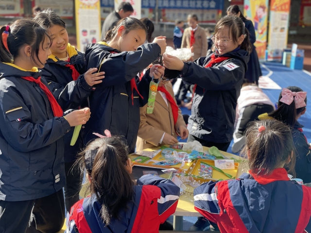 a星球管理局上线!刀茅巷小学的学生们有了一个自主管理的成长空间