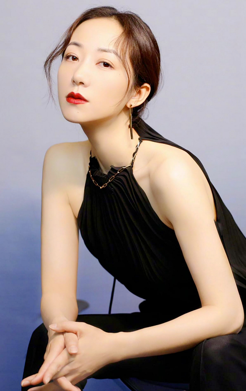 韩雪的高跟凉鞋,大长腿,笔直修长