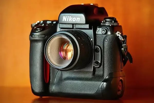 纪录辉煌的经典相机——尼康f5