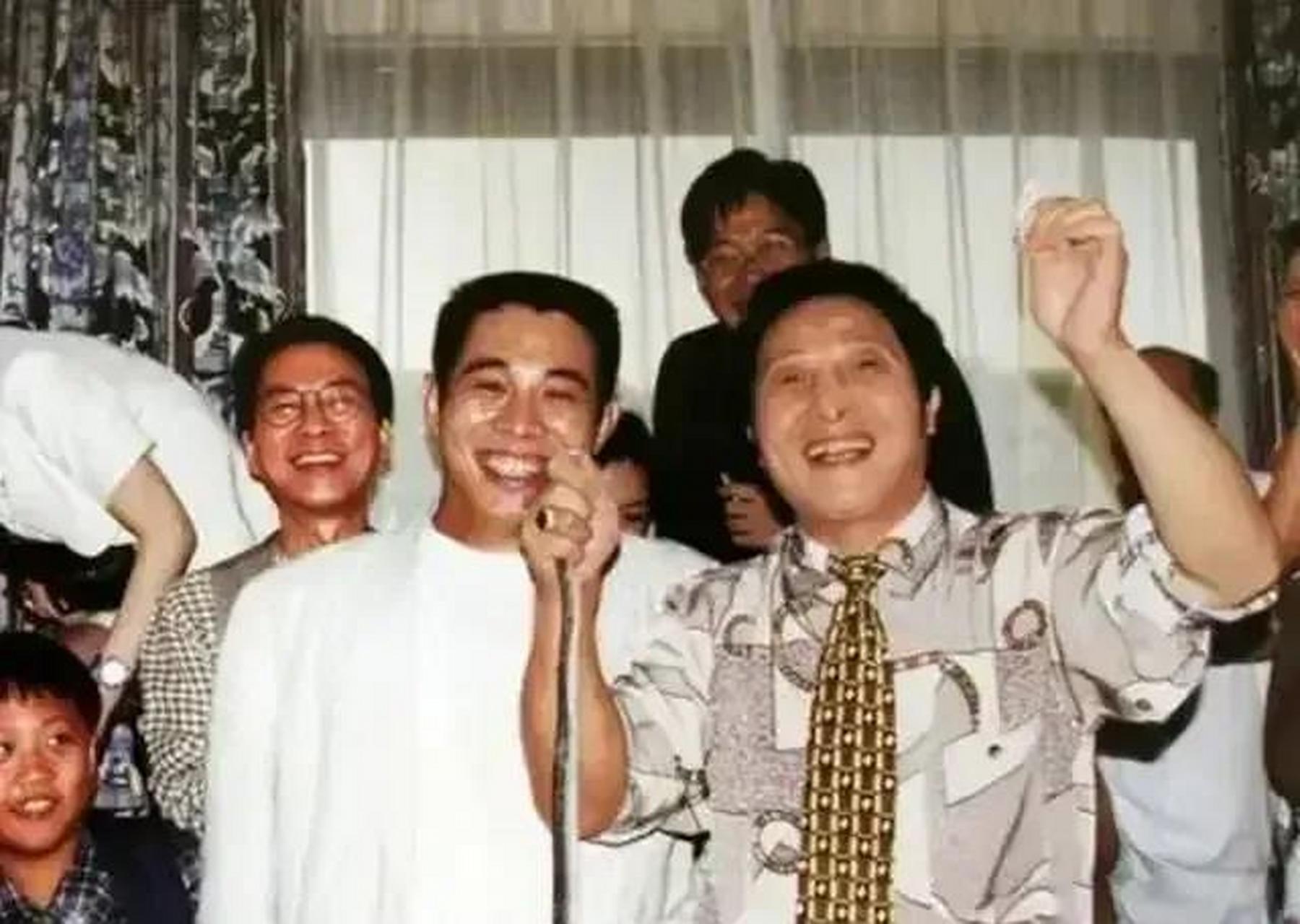 王林回应说:只能变蛇!