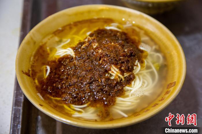 枣阳琚湾酸浆面:一口酸汤 凭慰辛劳