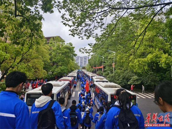 麻阳一中开展高三减压活动