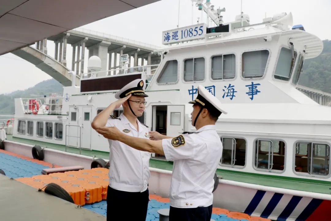 严肃风纪学习教育丨广西海事局推动严肃风纪学习教育活动走深走实