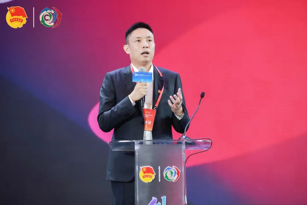 第八届"创青春"中国青年创新创业大赛科技创新专项赛在汉开幕