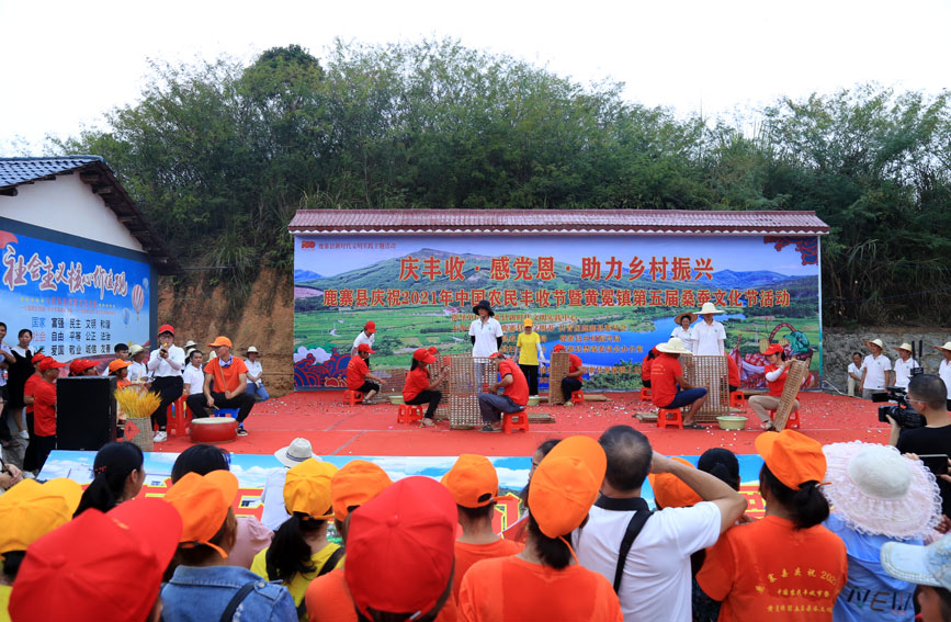 鹿寨县黄冕镇:三抓三促奏响乡村振兴"新乐章"