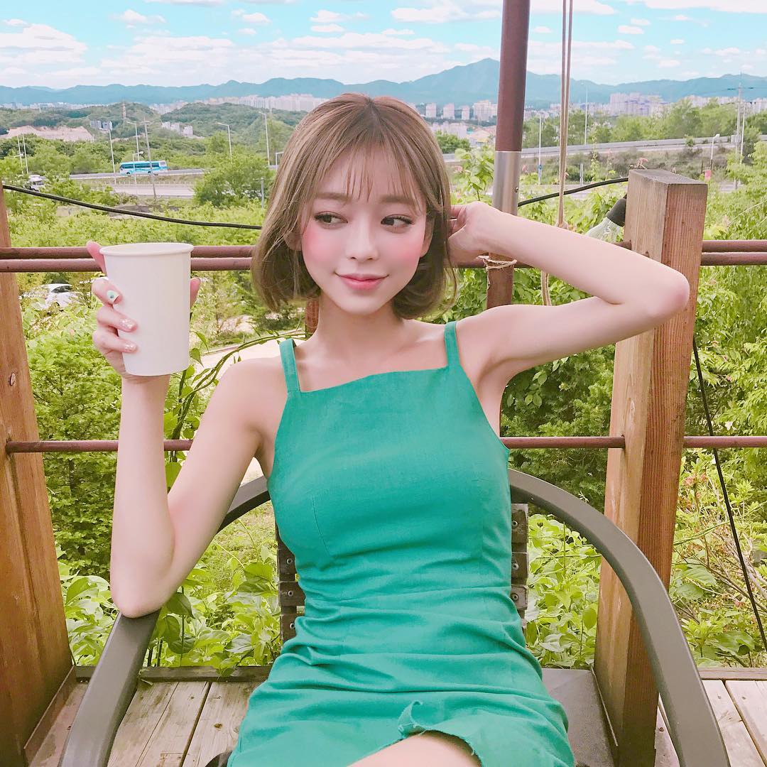 姜泰丽,韩国网店时装模特儿