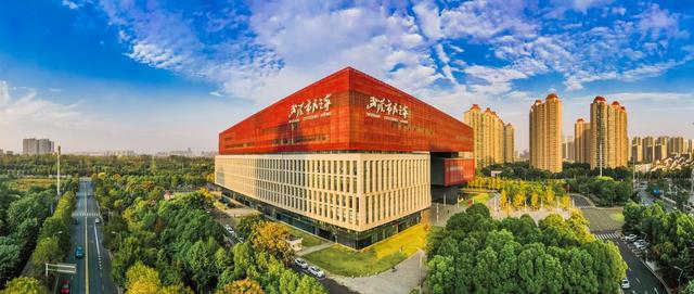 武汉市民之家——为人民群众办好事 打造全国政务服务标杆