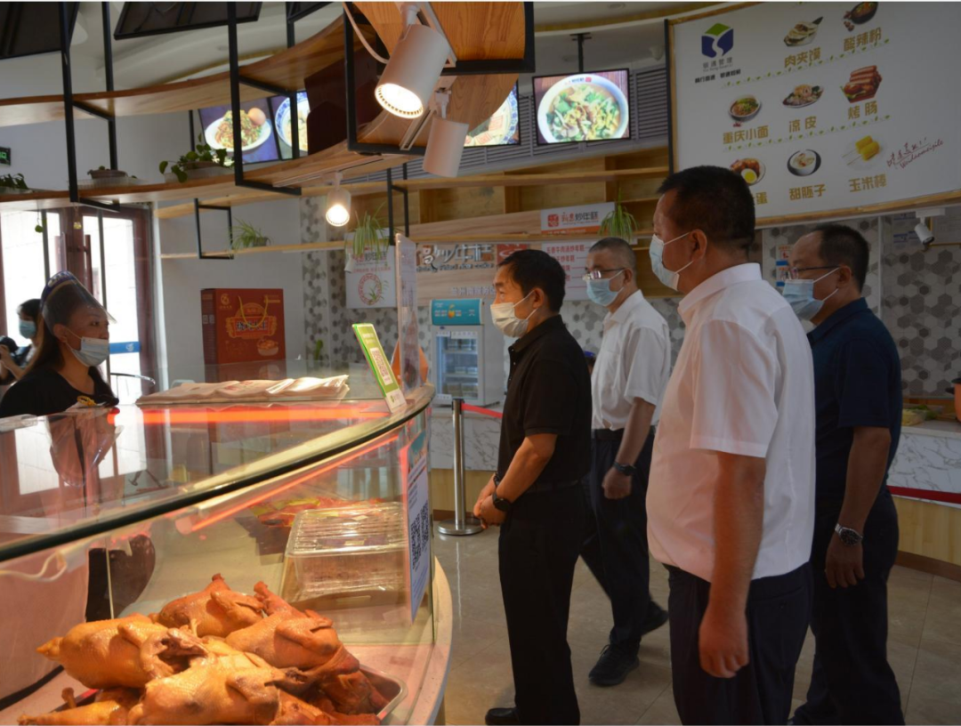 甘肃公交建集团党委书记,董事长田广慈督查指导环兰周边高速公路服务