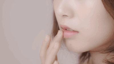 为什么你涂口红永远比别人丑?问题出在这