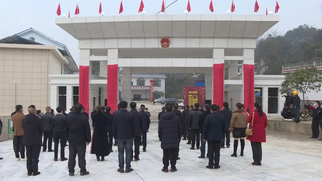 涟源市湖泉镇,石马山街道,六亩塘街道正式揭牌成立