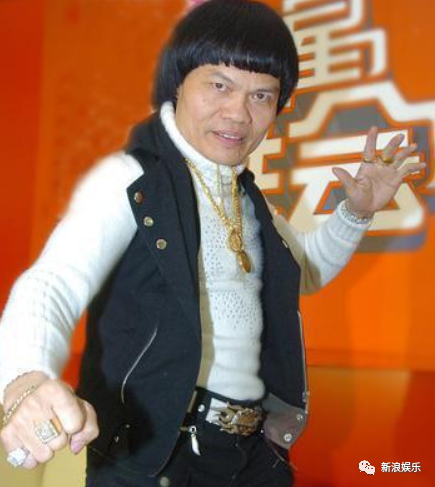 相比老爸,这颜值算逆袭?