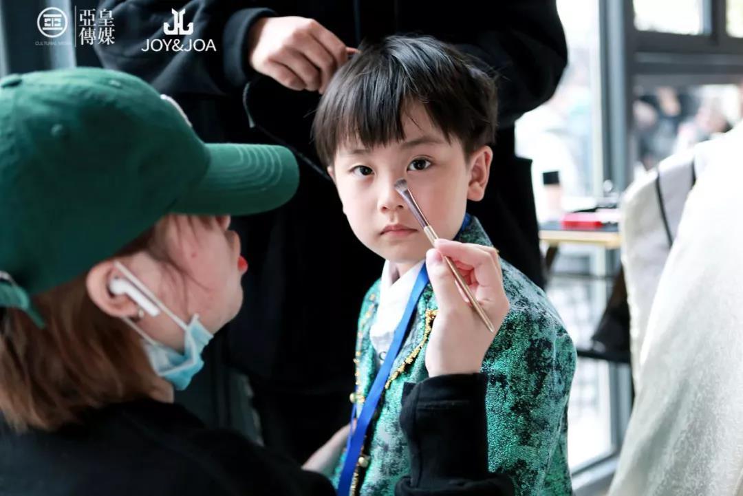 东田造型化妆培训学校
