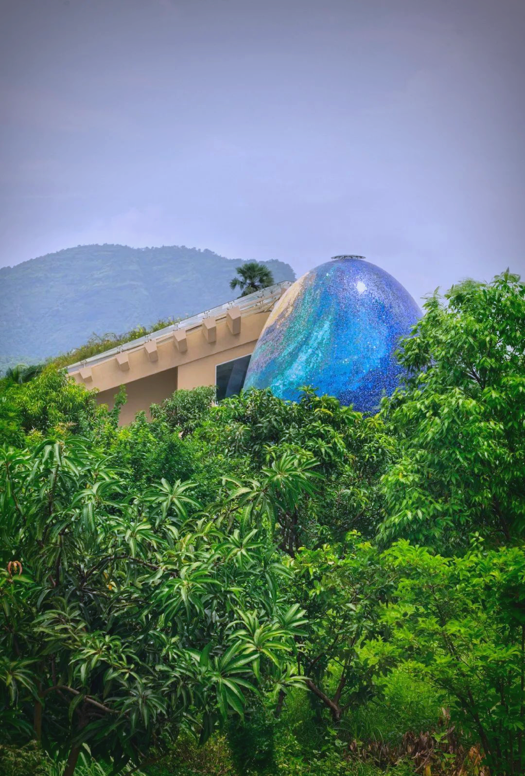 印度现代建筑中的国际风格与本土化探索