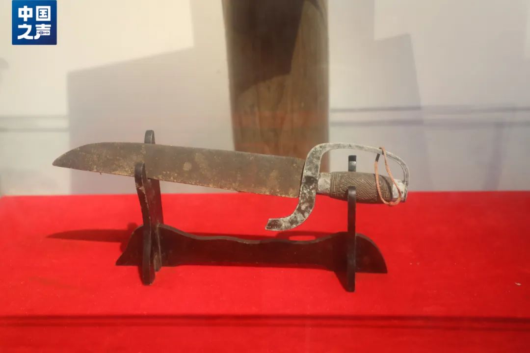 筹资1000多万元捐赠红色文物!这位农民馆长坚守34年