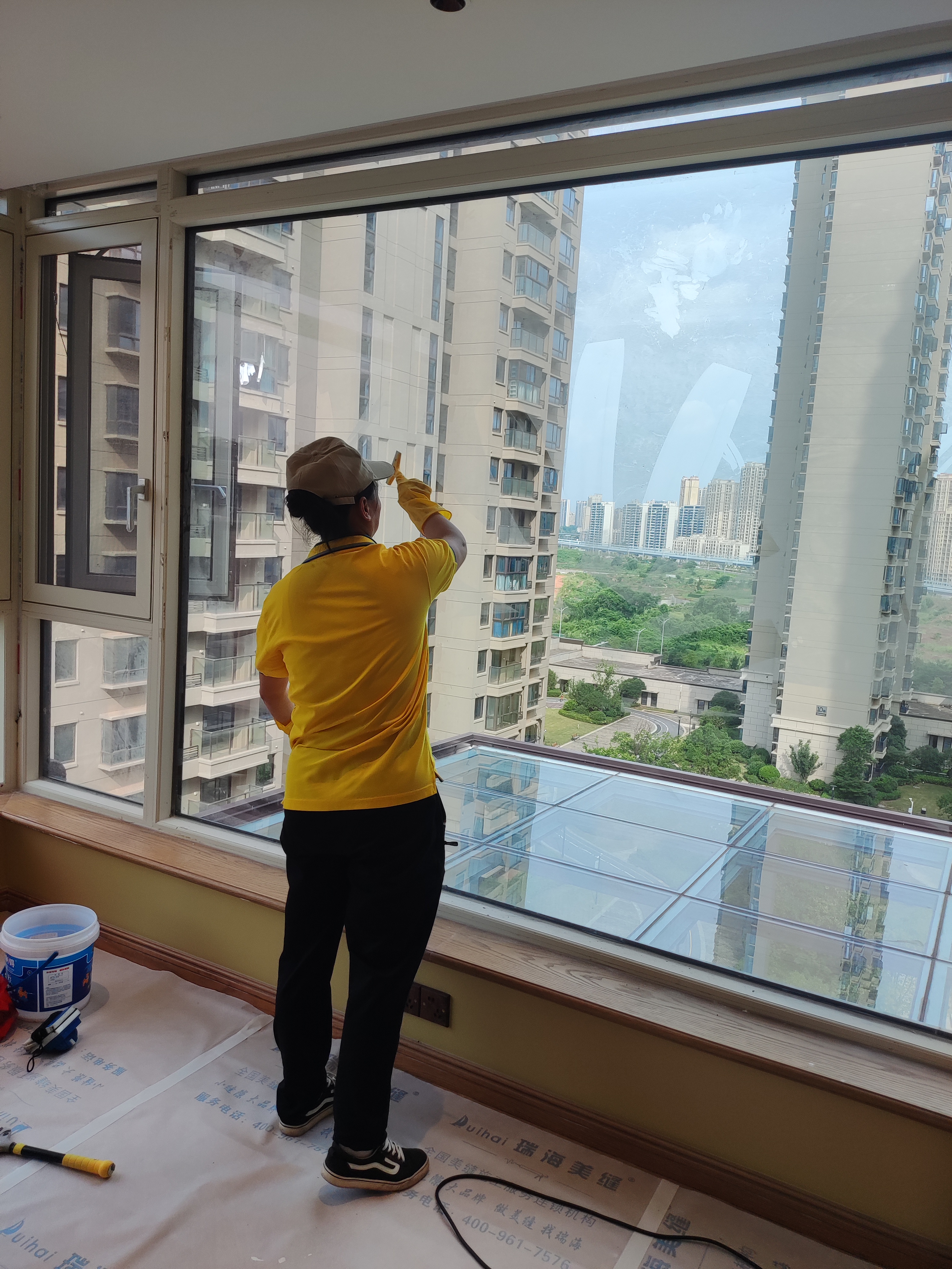 做家政阿姨千万不能太实在太老实?