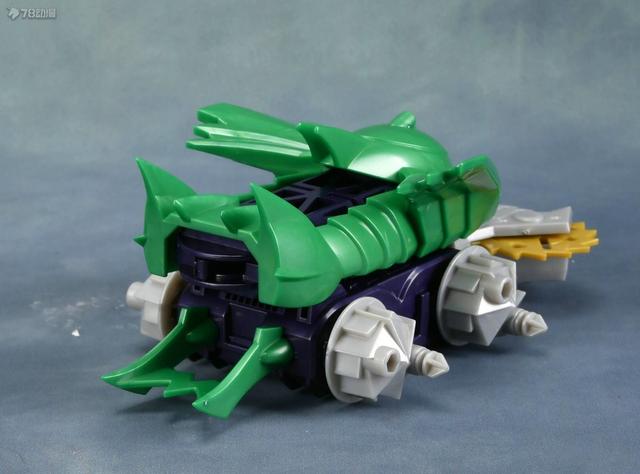 78官测:万代 smp 激斗战车 battle1-ex2 超速飞龙&铠辉&轰月套装