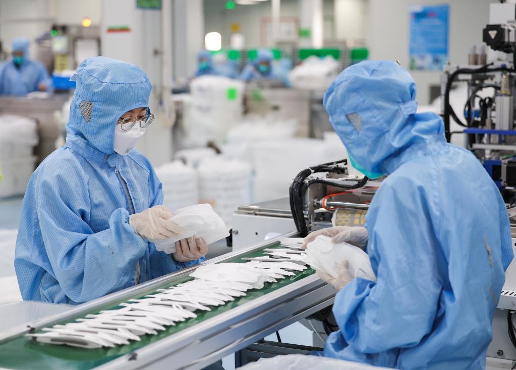 新华全媒 丨争分夺秒,开足马力