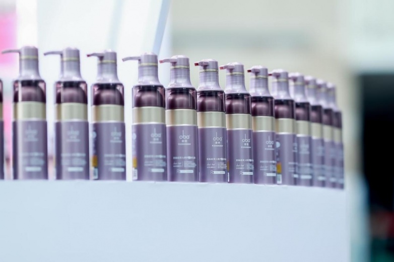 欧芭烫染受损修护洗发水丨秀发新生的秘密武器