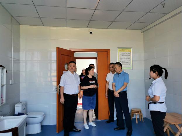 南充市残联理事长张邦刚到高坪区调研指导残疾人工作