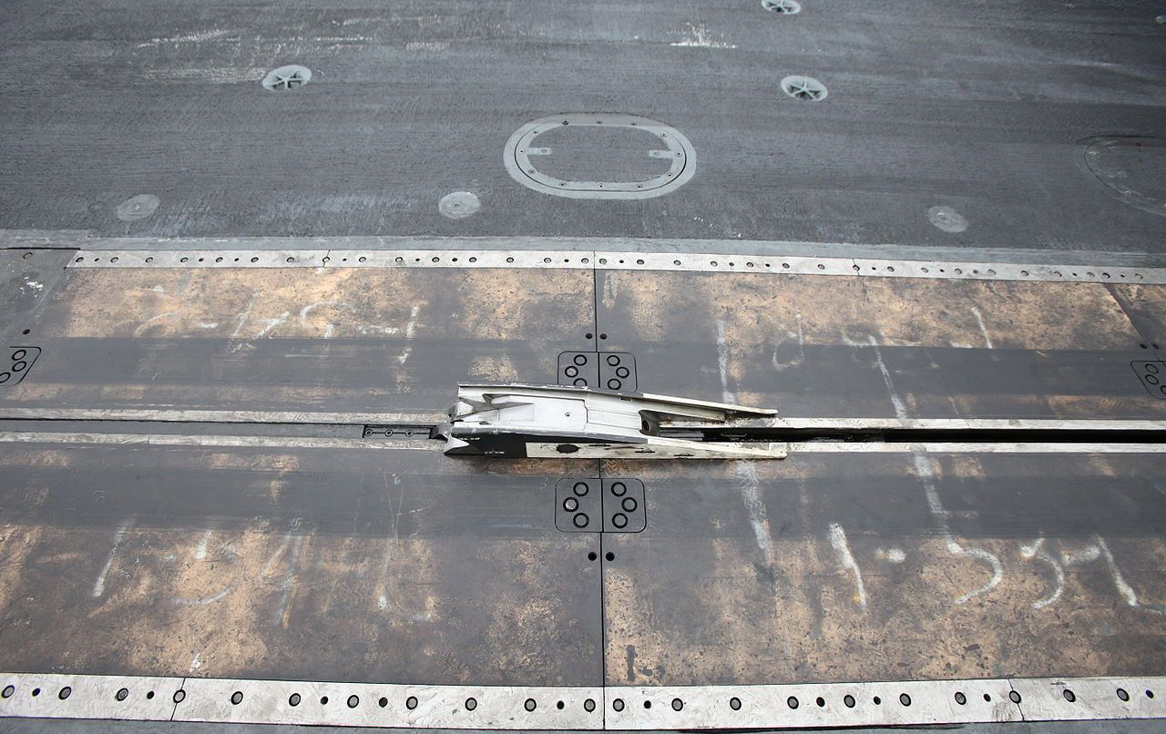 电磁弹射器有7大优势,能与未来战舰完美融合,可换装到山东舰上