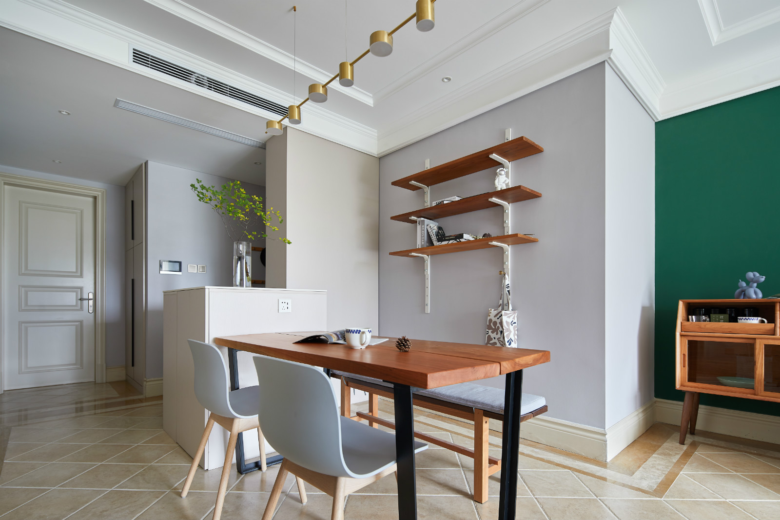 一个简单的乳胶漆调色,如果乳胶漆用好一点,不但环保,而且效果也是