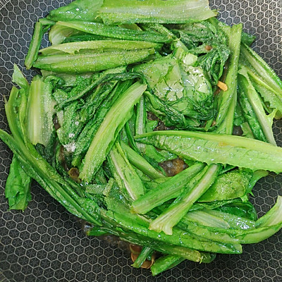 想要吃得健康,還是得吃蒜炒油麥菜