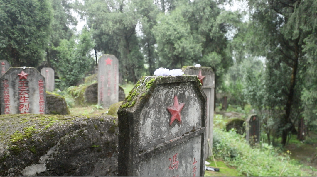 有种青春叫国家机密:76块墓碑,定格21岁