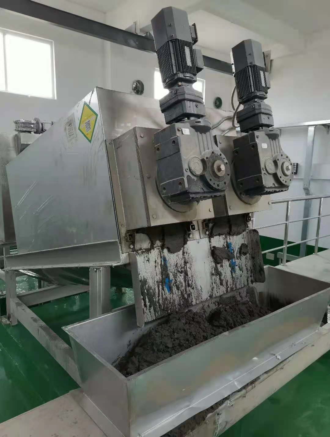 山东万洁叠螺机定制安装