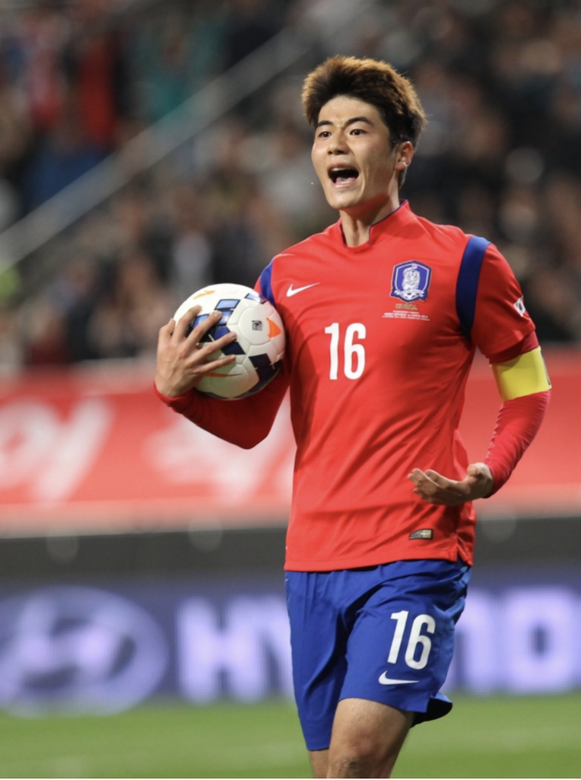 韩国国脚寄诚庸被曝性侵足球部后辈,受害人律师:已掌握明确证据