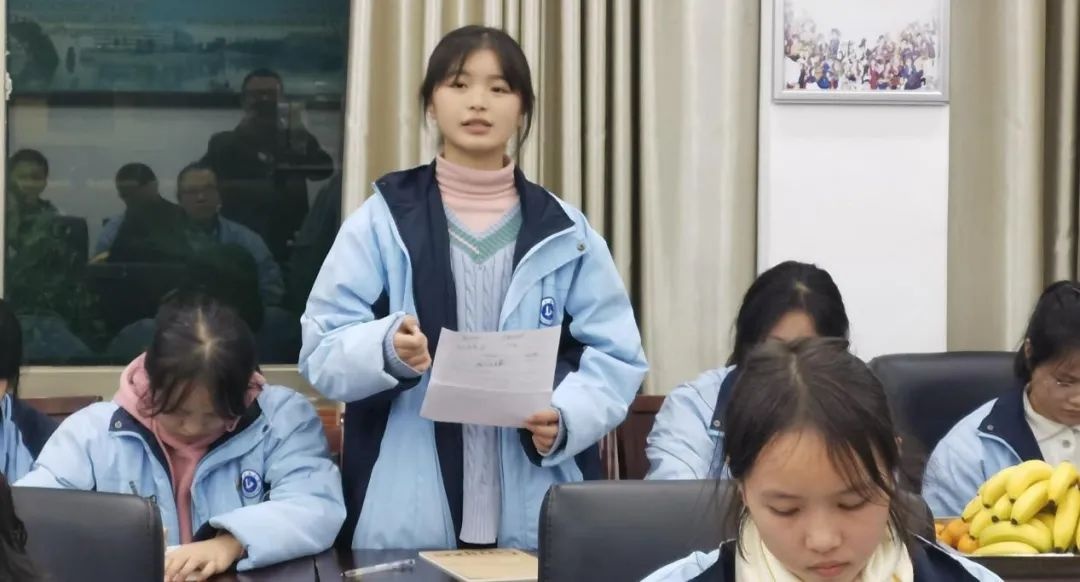 「教体资讯」边城高级中学:瞄准目标聚心力,携手同行共成长——召开