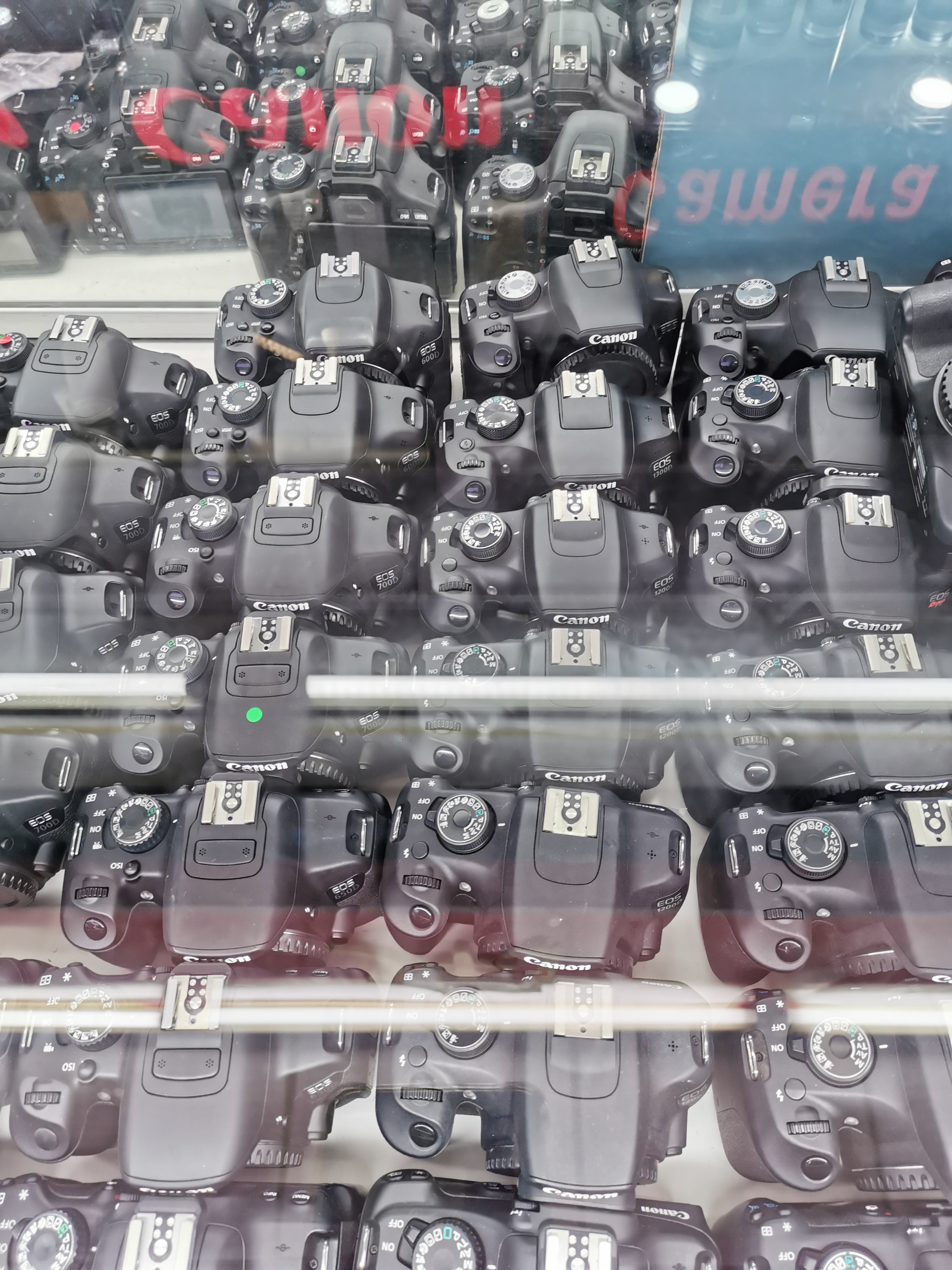 二手相机市场哪里好?深圳华强北or广州大沙头?