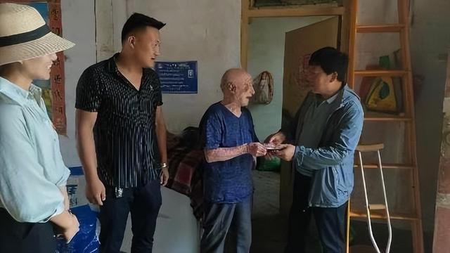 拳拳爱国心 殷殷报党情——华州区莲花寺镇开展"七一"系列主题活动