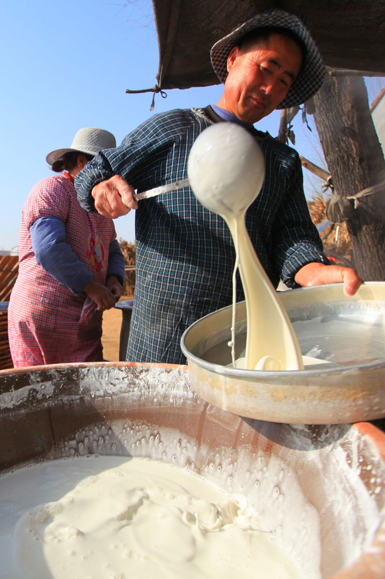 组图|临沂:手工粉皮加工忙