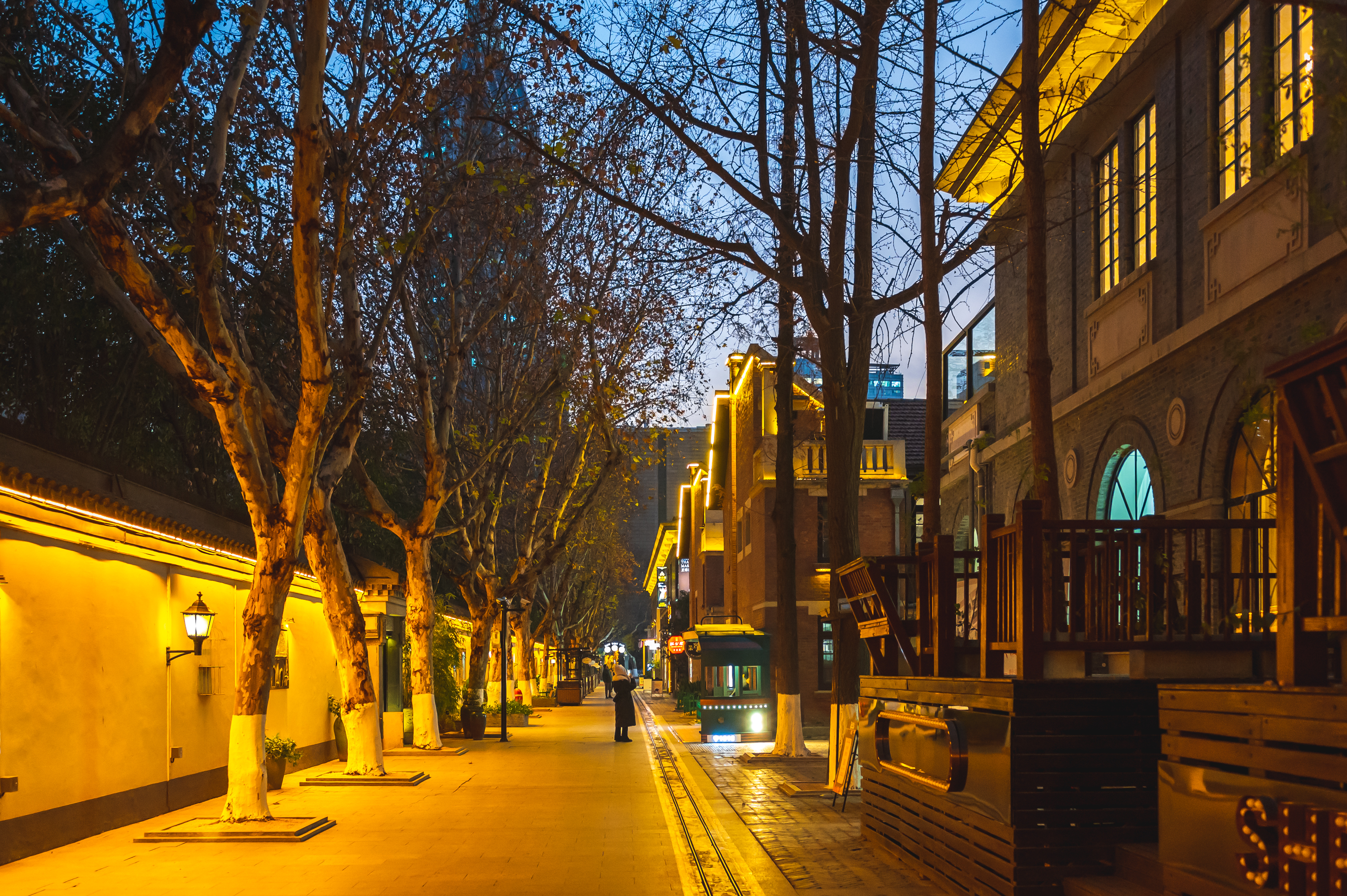1912历史街区,夜色下藏着的老金陵时尚天地,堪称南京不夜城
