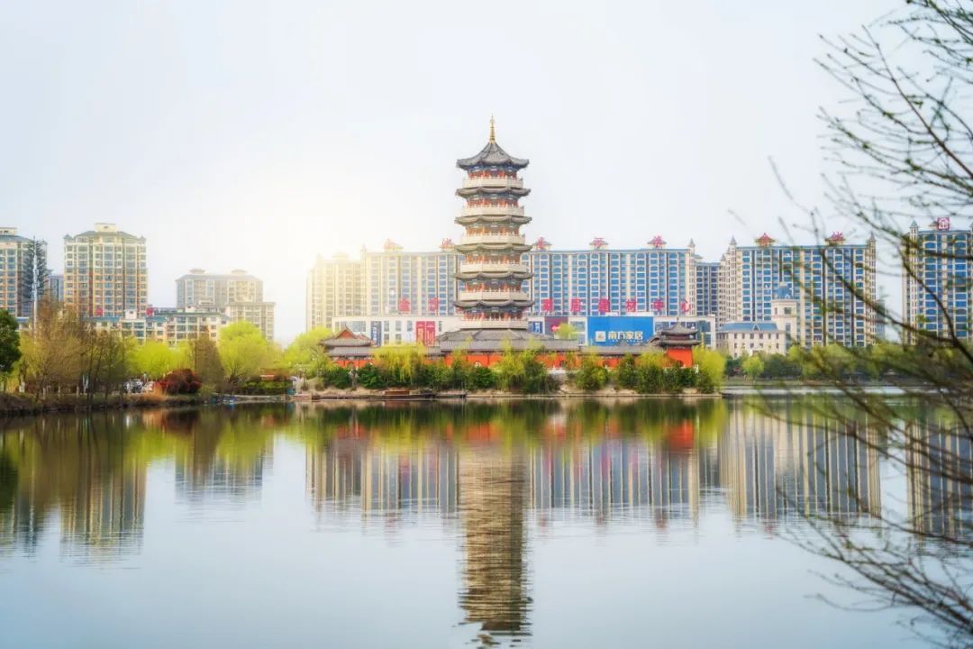 地球最闪亮的地方居然是河南
