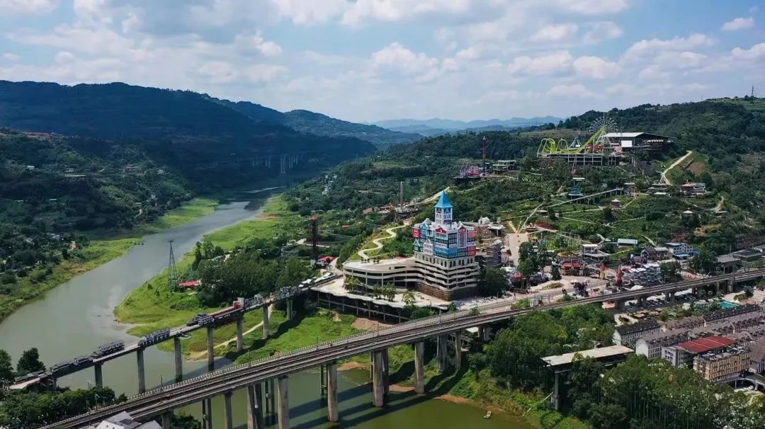 绿水青山就是金山银山(美心红酒小镇美图集锦)