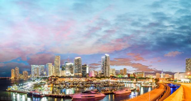 加州大学河滨分校