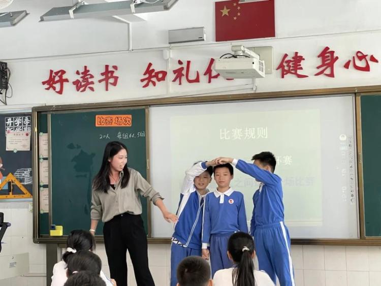 岗位大练兵!皇岗小学举行第十三届"皇岗杯"青年教师课堂教学比赛