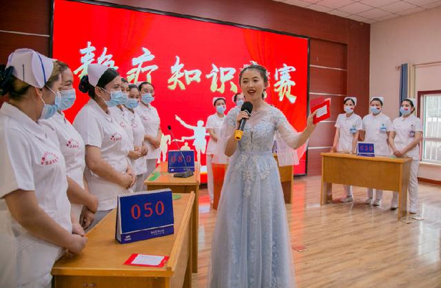 新疆洛浦县人民医院举办庆512国际护士节系列活动