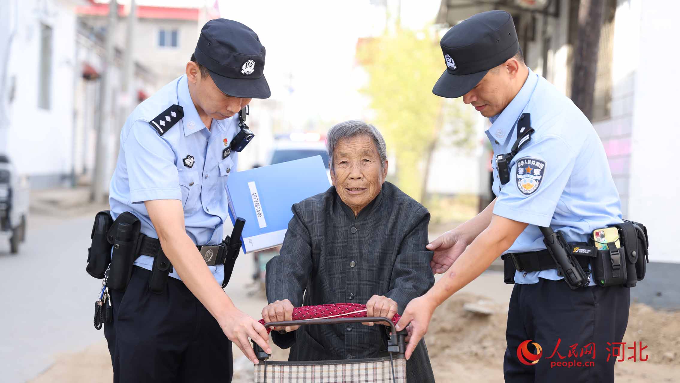 "他们把我们的事儿真当事儿!