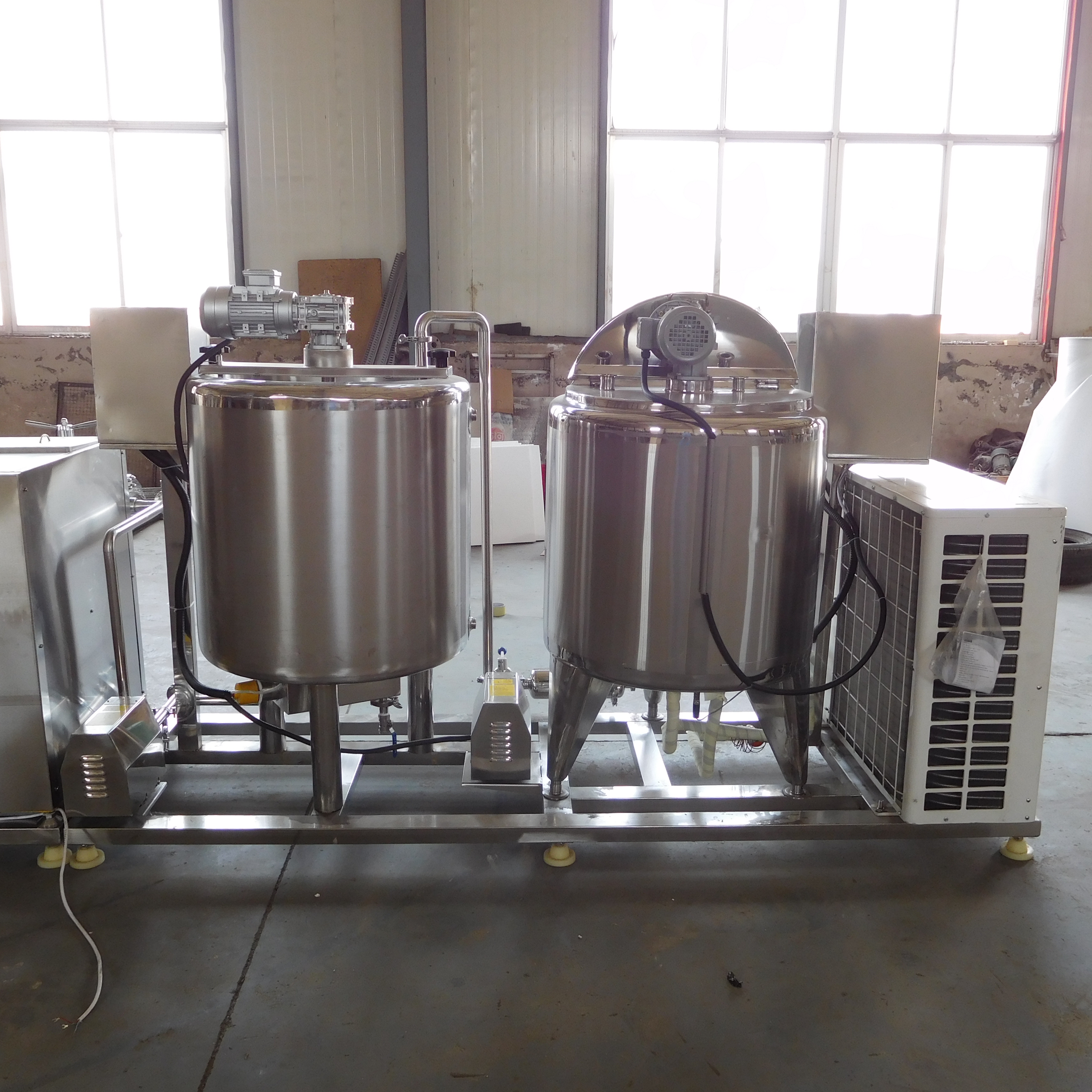 牛奶巴氏杀菌机,巴氏牛奶生产线,奶制品加工设备