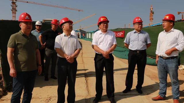 泰安市岱岳区领导到山口镇调研重点工作运行情况