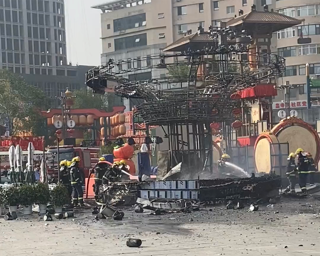 沈阳老北市爆炸?实为卖啤酒亭子起火,无人员伤亡