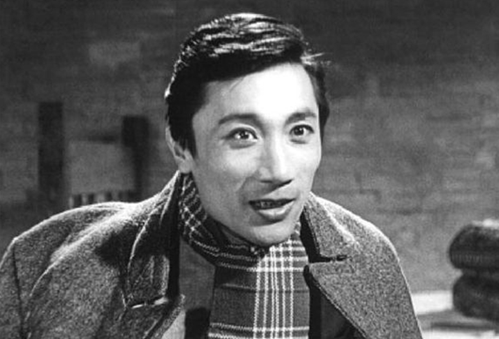 58年前与于洋合作《大浪淘沙》,饰演余宏奎,清秀文雅却多演反派