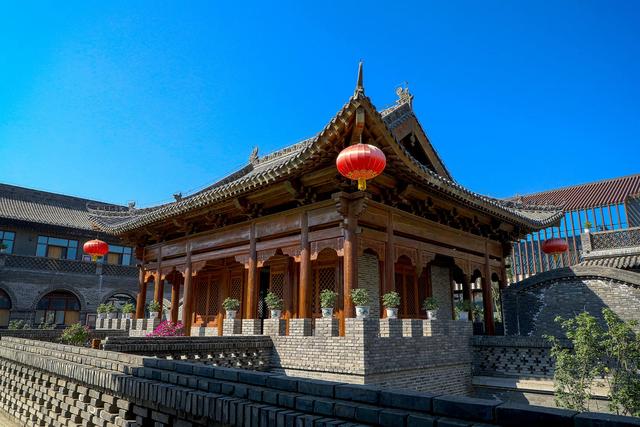 延安金延安景区:穿越历史的时空隧道