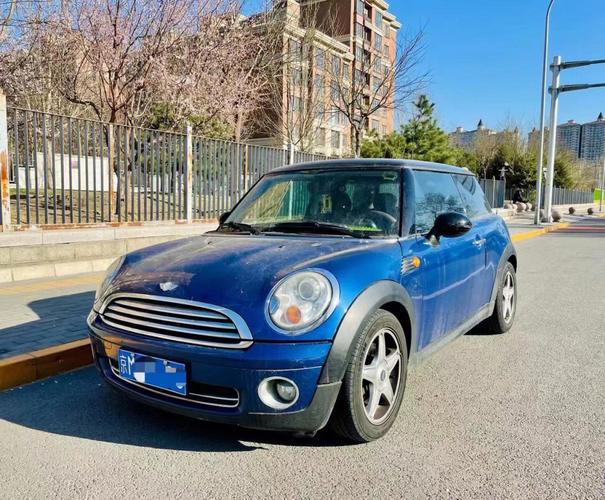 08款宝马mini1.6t裸车价38万现在12万卖!