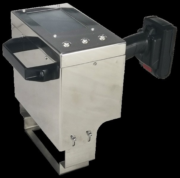 汽车工程车电动车车架号发动机号刻字选择哪种打标机