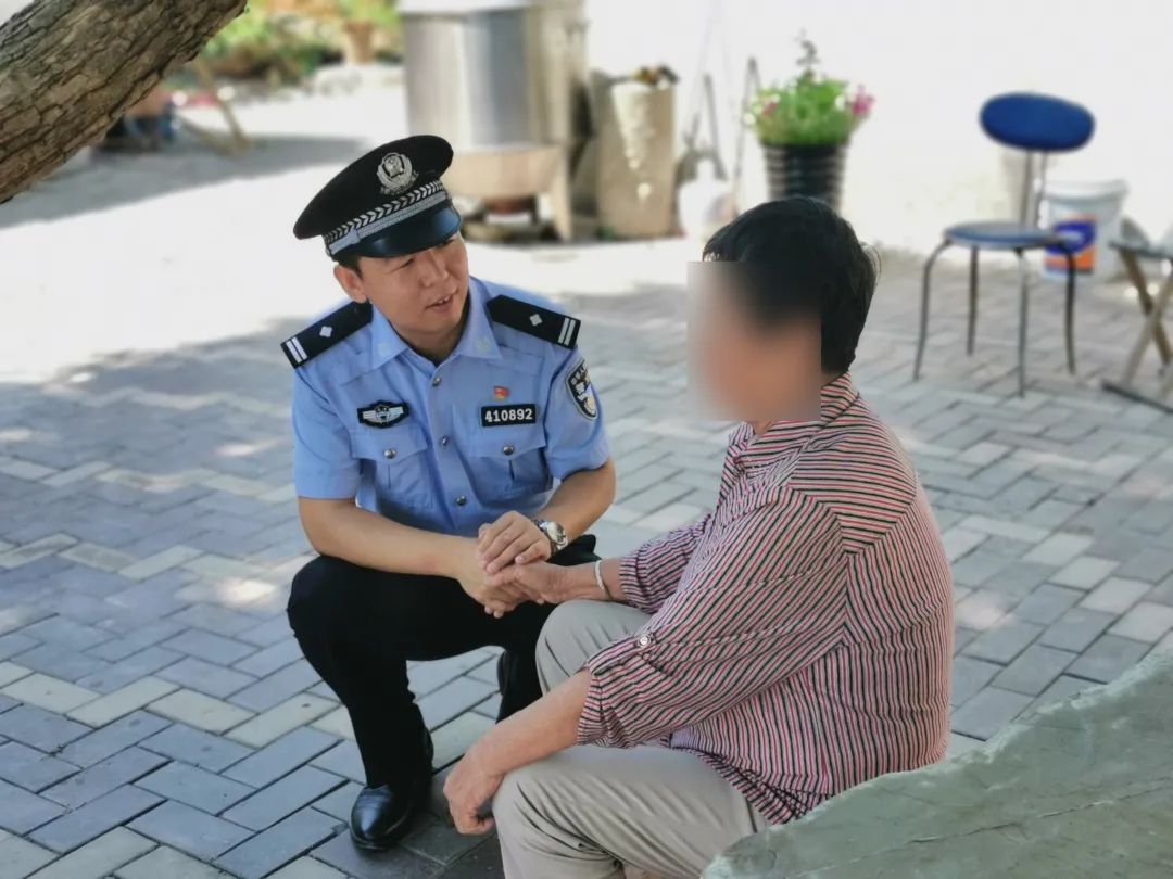 致敬公安英雄丨李占山:用心用情做好群众的贴心人