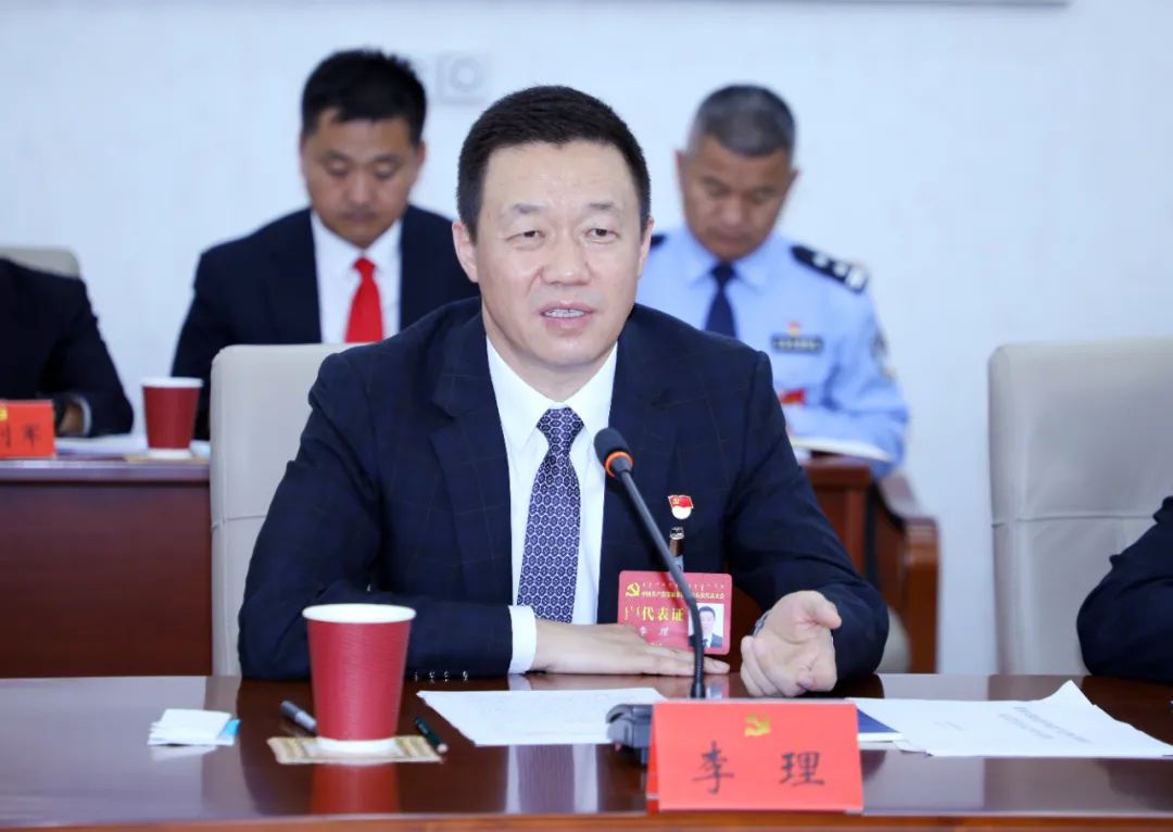 李理:准格尔旗要当好排头兵,增强走在前列的使命担当