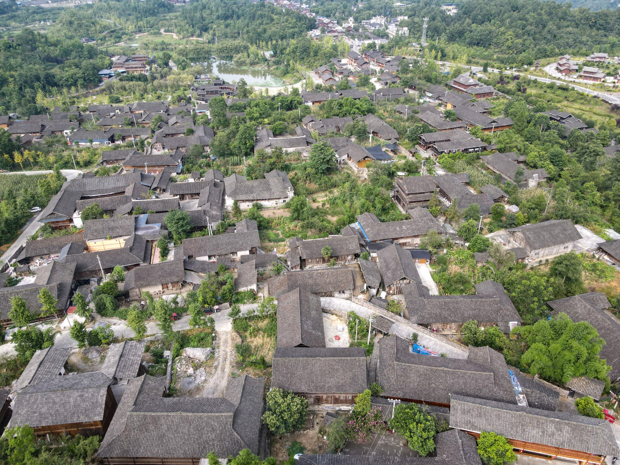 贵州务川龙潭古寨